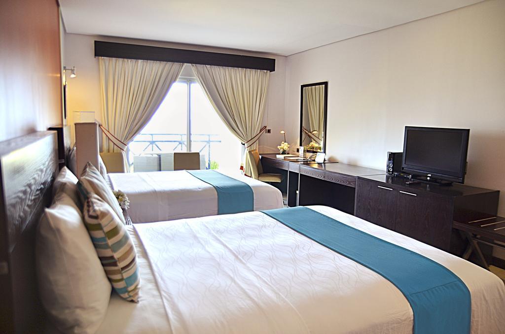 Thunderbird Resorts - Poro Point San Fernando City  Extérieur photo
