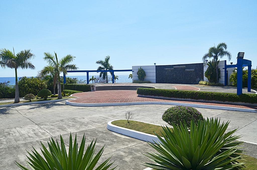 Thunderbird Resorts - Poro Point San Fernando City  Extérieur photo