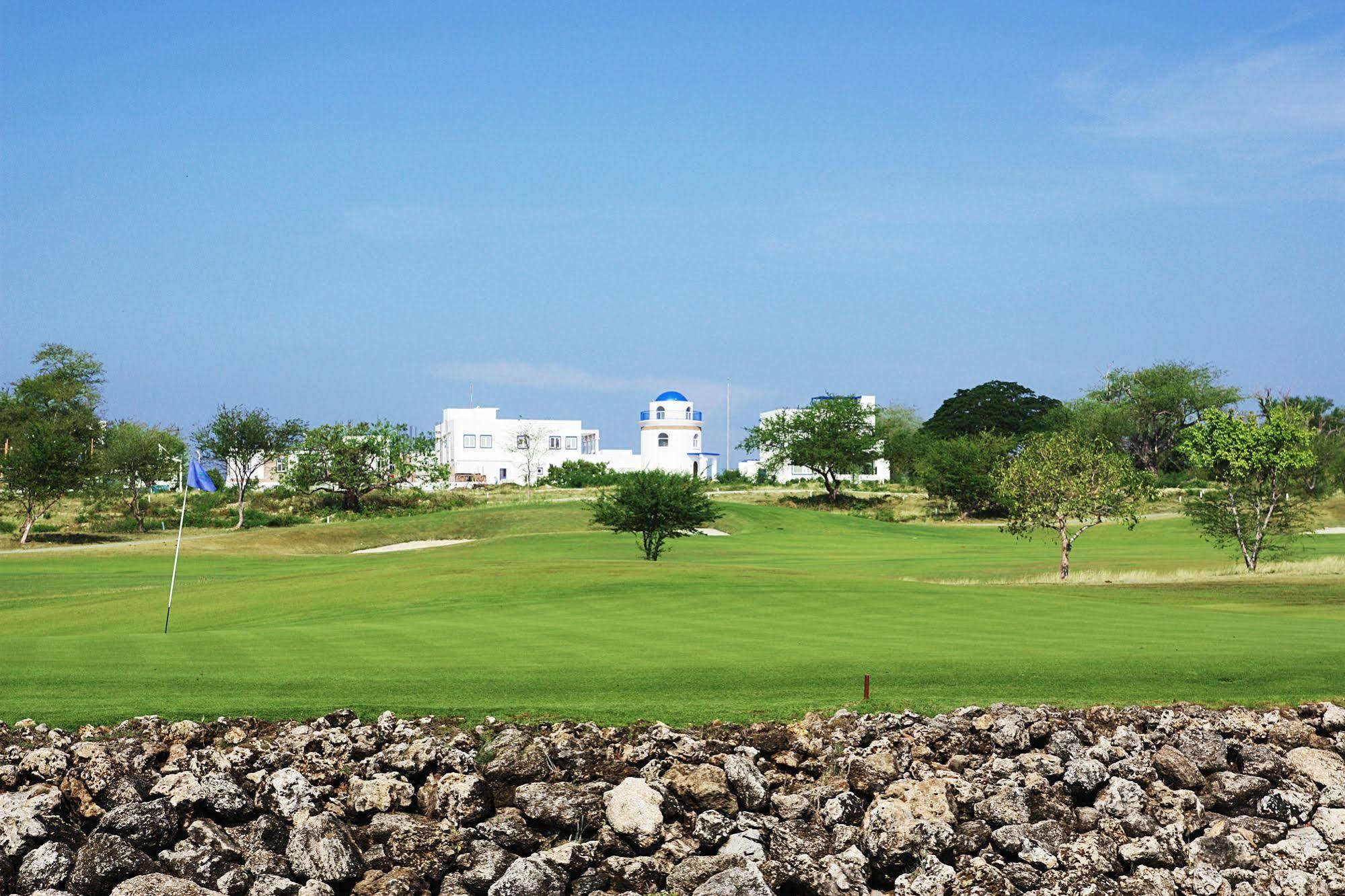 Thunderbird Resorts - Poro Point San Fernando City  Extérieur photo